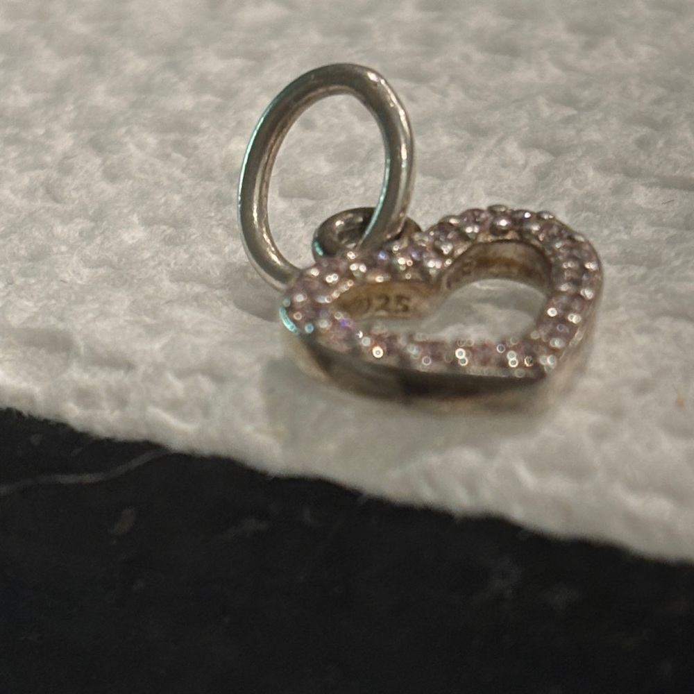 Pandora Elegant 925 Silver Heart Pendant With Pink CZ Accents - Picture 5 of 5